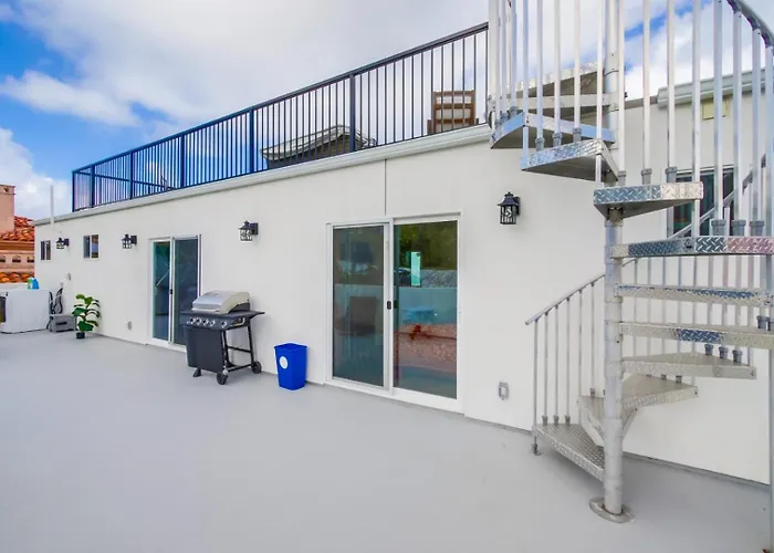 360 Rooftop View Ocean Breeze 6 Min To Beach